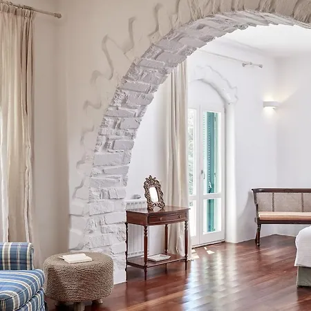 Yria Ktima Luxury Villa